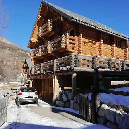 Chalet Les Pins Blancs Allos Exterior foto