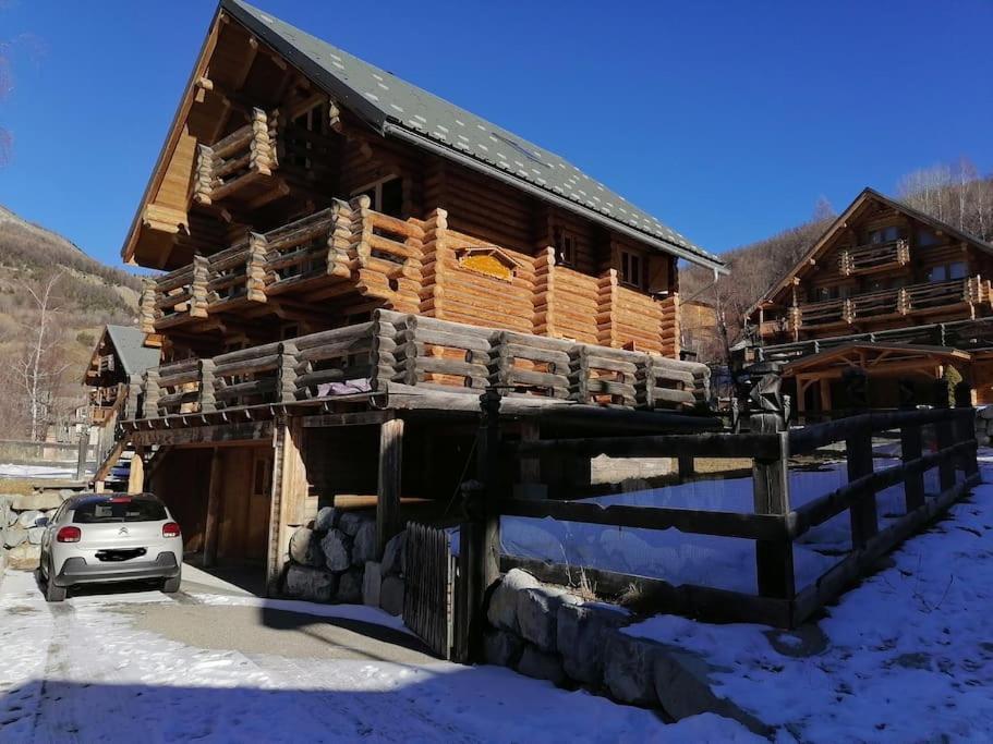Chalet Les Pins Blancs Allos Exterior foto